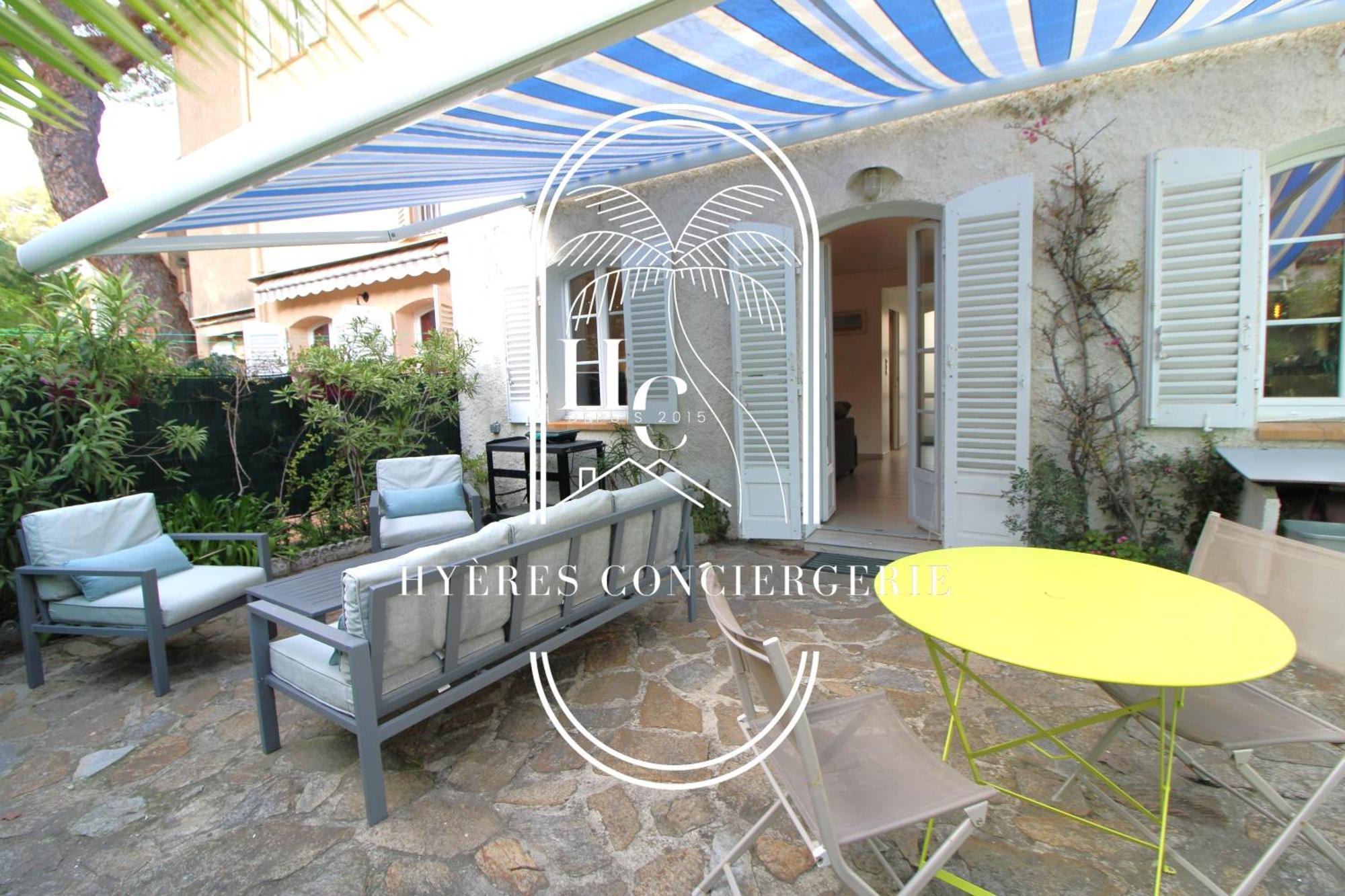 Duplex Au Coeur Du Port D'Hyeres- Plages Parking By Hc Eksteriør bilde